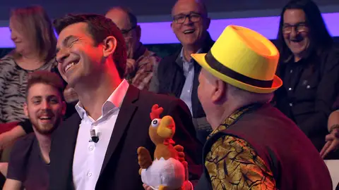 Sorprendente: ¿Esta imitando a Whitney Houston el señor del Tirol? Mejores momentos | 7 de septiembre