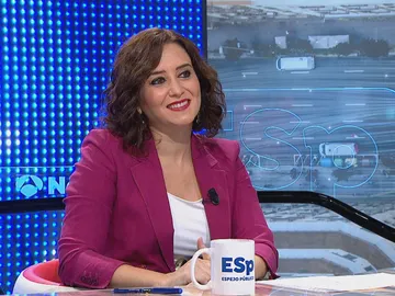 Ayuso: "Las aulas prefabricadas son una solución ideal en este caso" Ayuso: "Las aulas prefabricadas son una solución ideal en este caso"