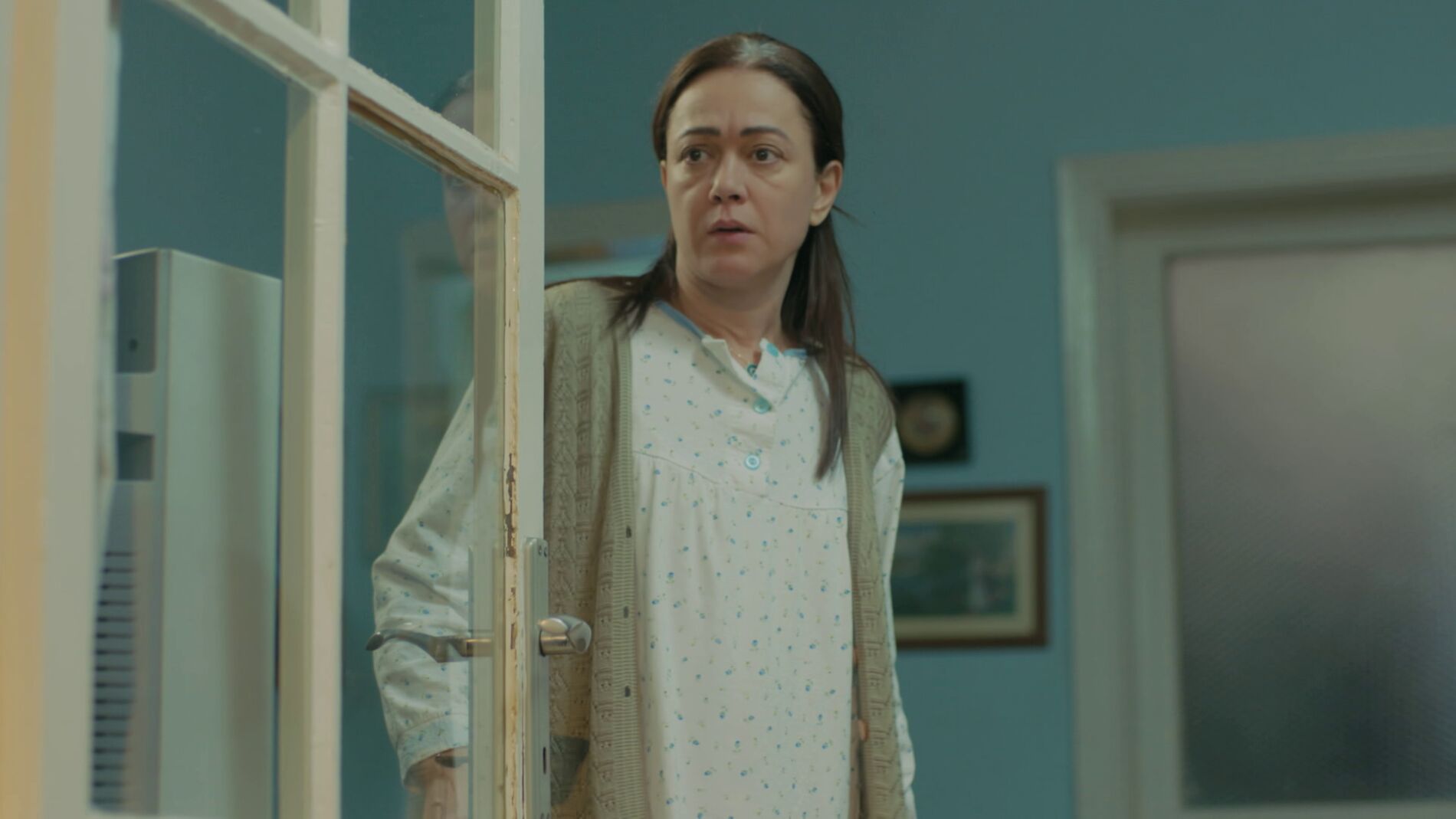 Avance de &lsquo;Mujer&rsquo;: Hatice descubre que Sirin no ha pasado la noche en casa