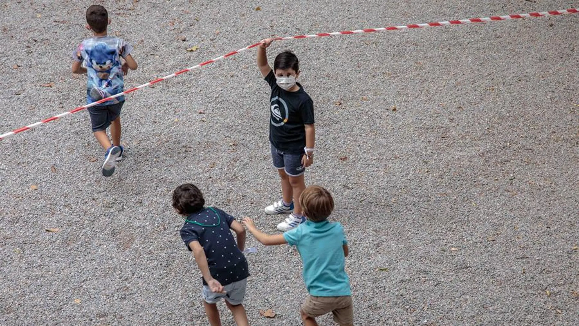 Niños en el recreo Niños en el recreo