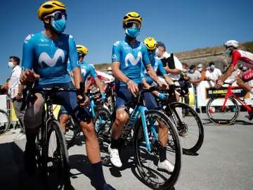 Alejandro Valverde, antes de la salida de la décima etapa del Tour de Francia Alejandro Valverde, antes de la salida de la décima etapa del Tour de Francia