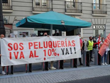 Peluquerías piden bajar el IVA