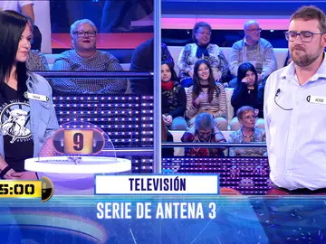 ¿Caerías por la trampilla? Este 'Adivina' sobre televisión vale por un colchón en '¡Ahora caigo!' ¿Caerías por la trampilla? Este 'Adivina' sobre televisión vale por un colchón en '¡Ahora caigo!'