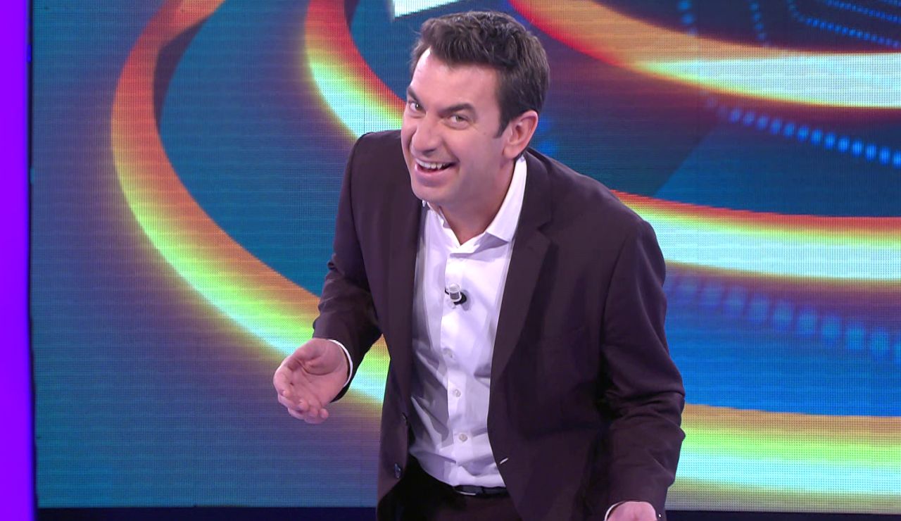 Arturo Valls desvela la sorprendente visita nocturna que hace feliz al público de '¡Ahora caigo!' Arturo Valls desvela la sorprendente visita nocturna que hace feliz al público de '¡Ahora caigo!'