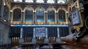 Lunes de caídas en la Bolsa de Madrid Caíde del Ibex