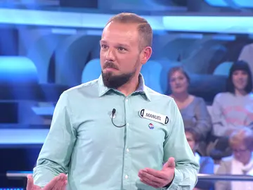 Arturo Valls, alucinado por la chulería de un concursante de '¡Ahora caigo!' tras quedarse sin comodines Arturo Valls, alucinado por la chulería de un concursante de '¡Ahora caigo!' tras quedarse sin comodines