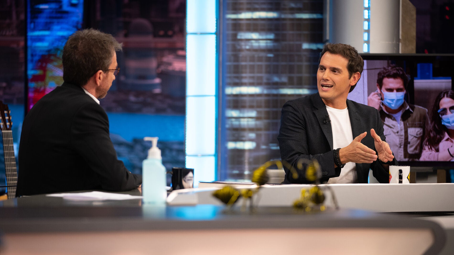 Albert Rivera defiende su relación con Malú a pesar del acoso sufrido por la prensa: "Uno no elige de quien se enamora"