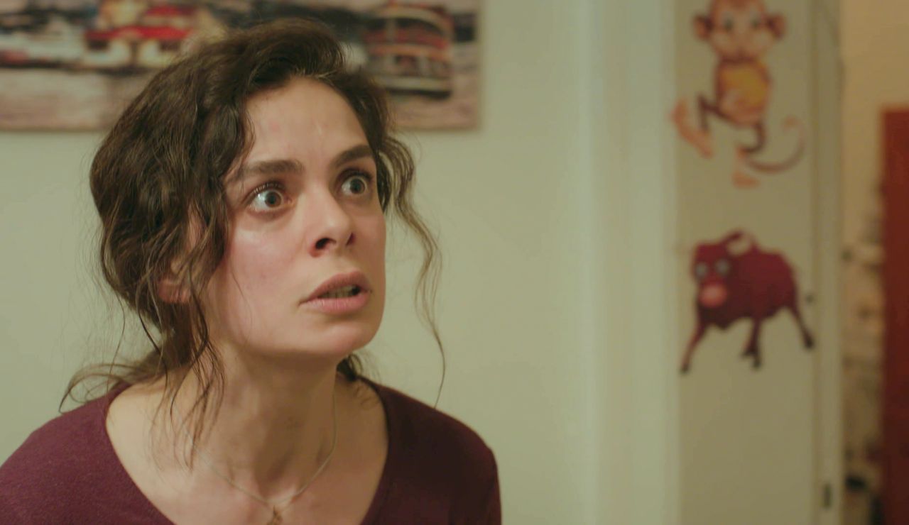 Bahar echa a Enver de su vida: “Jamás vuelvas a llamarme hija” Bahar echa a Enver de su vida: “Jamás vuelvas a llamarme hija”