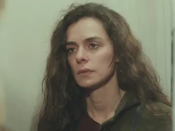 Avance de ‘Mujer’: Bahar, llena de heridas tras su encuentro con Sirin Avance de ‘Mujer’: Bahar, llena de heridas tras su encuentro con Sirin