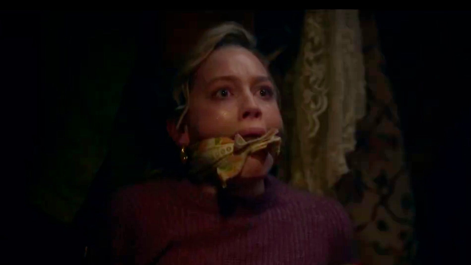 Victoria Pedretti en 'La Maldici&oacute;n de Bly Manor'