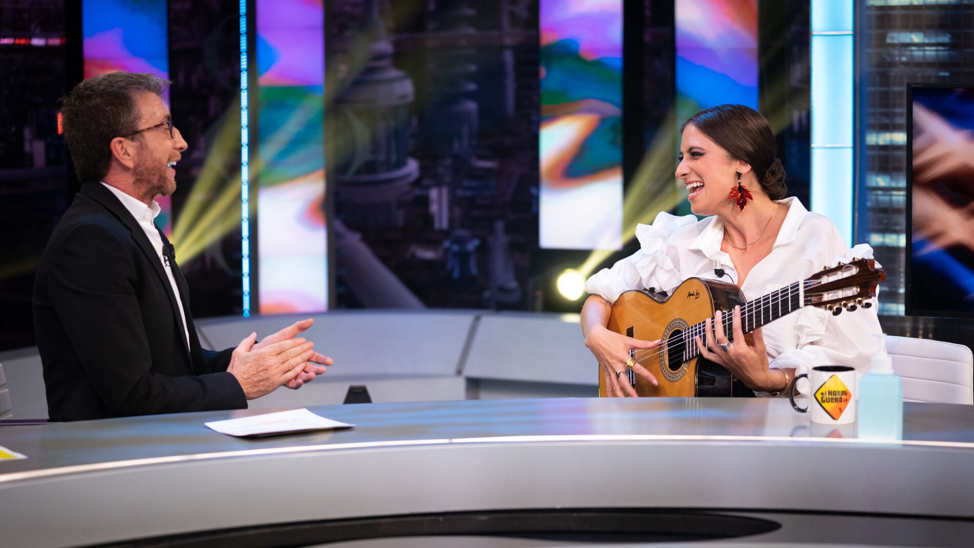 Mar&iacute;a Pel&aacute;e sorprende en &lsquo;El Hormiguero 3.0&rsquo; al son de &lsquo;C&oacute;mo me la maravillar&iacute;a yo&rsquo; 