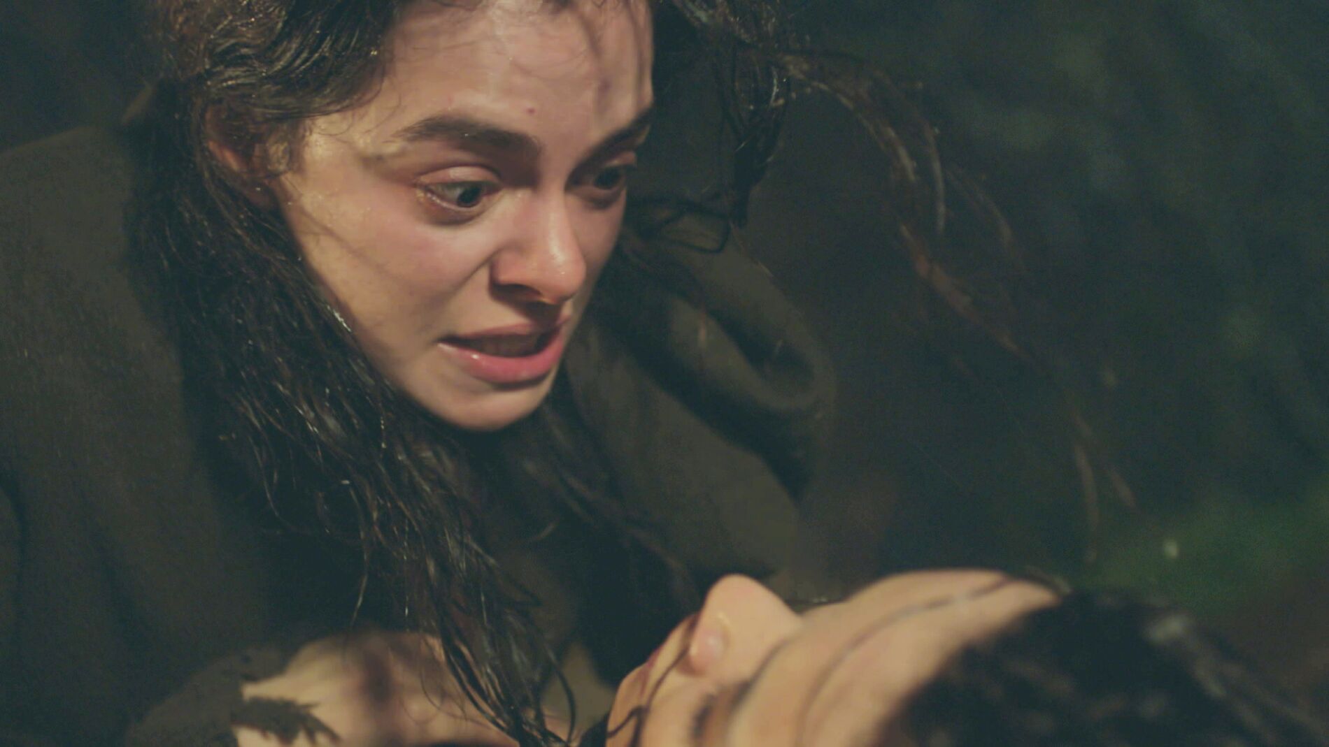 La brutal paliza de Sirin a Bahar en un encuentro lleno de tensión, reproches y odio