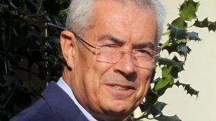 El microbi&oacute;logo Emilio Bouza.