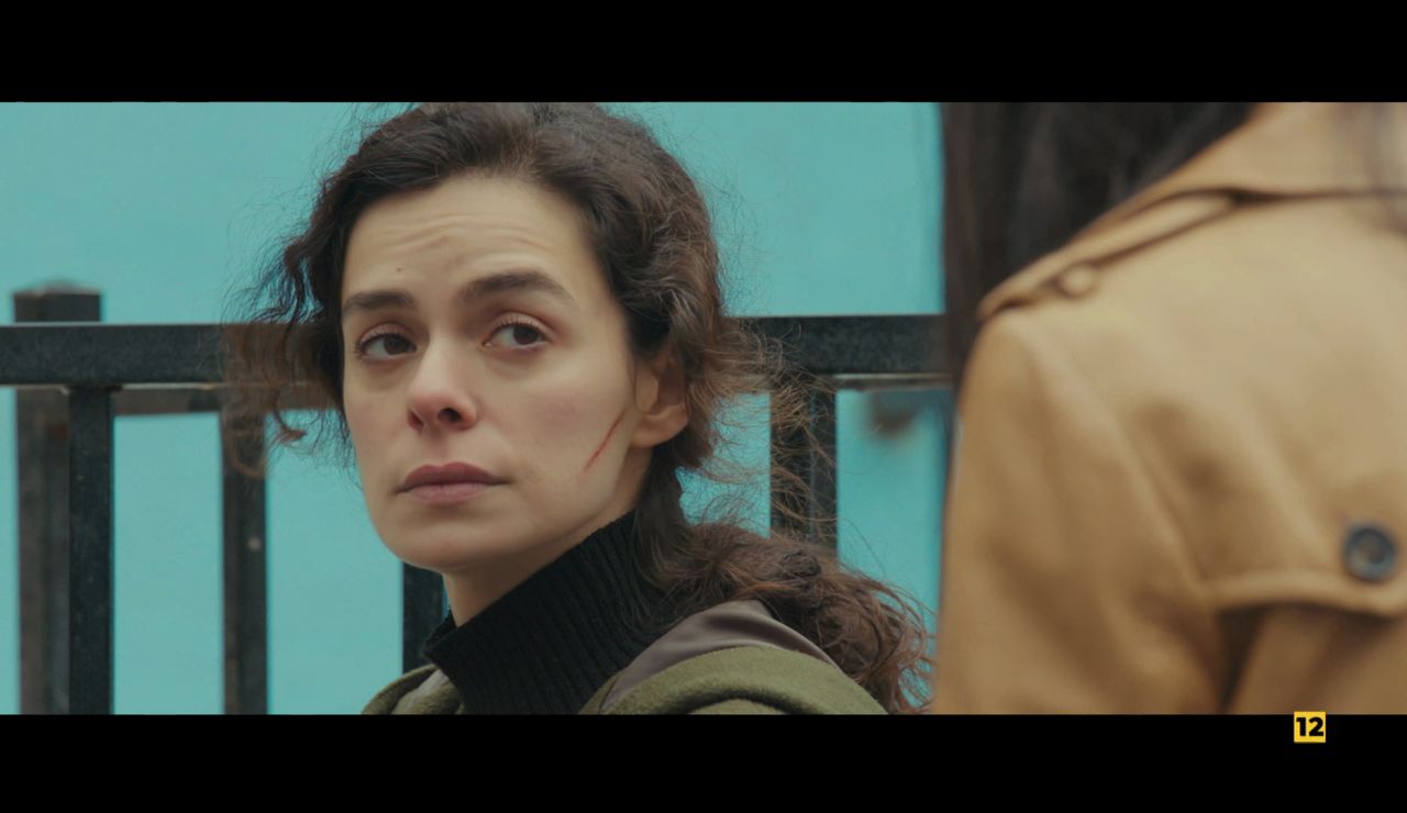 El pasado y presente de Sarp, cara a cara: Bahar y Piril se encuentran, la próxima semana a las 22:45 horas en Antena 3 El pasado y presente de Sarp, cara a cara: Bahar y Piril se encuentran, la próxima semana a las 22:45 horas en Antena 3