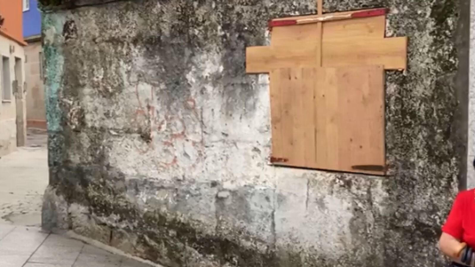 Okupan tres viviendas y las convierten en narcopisos en Marín, Pontevedra