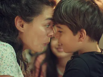 Bahar explica a Nisan y Doruk dónde está su padre: "Nos está mirando desde su escondite siempre" Bahar explica a Nisan y Doruk dónde está su padre: "Nos está mirando desde su escondite siempre"