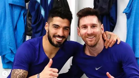 Leo Messi arremete contra el Barcelona en su mensaje de despedida de Luis Suárez: "Ya no me sorprende nada" Leo Messi arremete contra el Barcelona en su mensaje de despedida de Luis Suárez: "Ya no me sorprende nada"