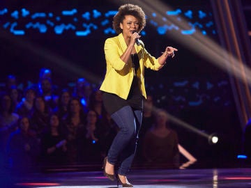 Renata da Silva, mucho ritmo con ‘I’m every woman’ de Whitney Houston en las Audiciones a ciegas de ‘La Voz’