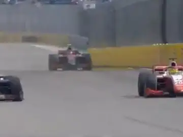 Imposible no recordar a su padre: el épico adelantamiento de Mick Schumacher para seguir líder en Fórmula 2 Imposible no recordar a su padre: el épico adelantamiento de Mick Schumacher para seguir líder en Fórmula 2