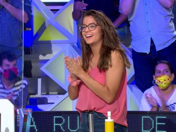 &iexcl;Qu&eacute; suerte! &Aacute;ngela cae en el gajo de 1.000 euros de forma aleatoria
