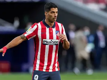 Luis Suárez se sincera: "No gritaría un gol al Barcelona, pero señalaría a alguna parte" Luis Suárez se sincera: "No gritaría un gol al Barcelona, pero señalaría a alguna parte"