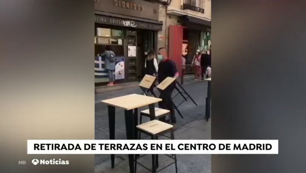 Los comerciantes madrileños denuncian que les han multado por tener ampliadas las terrazas mientras esperaban la autorlización