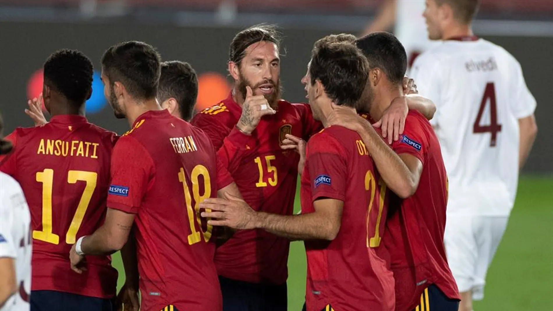 Oyarzábal celebra su gol ante Suiza Oyarzábal celebra su gol ante Suiza
