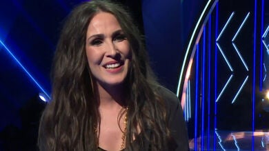 Malú, feliz como investigadora de 'Mask Singer: adivina quién canta': 
