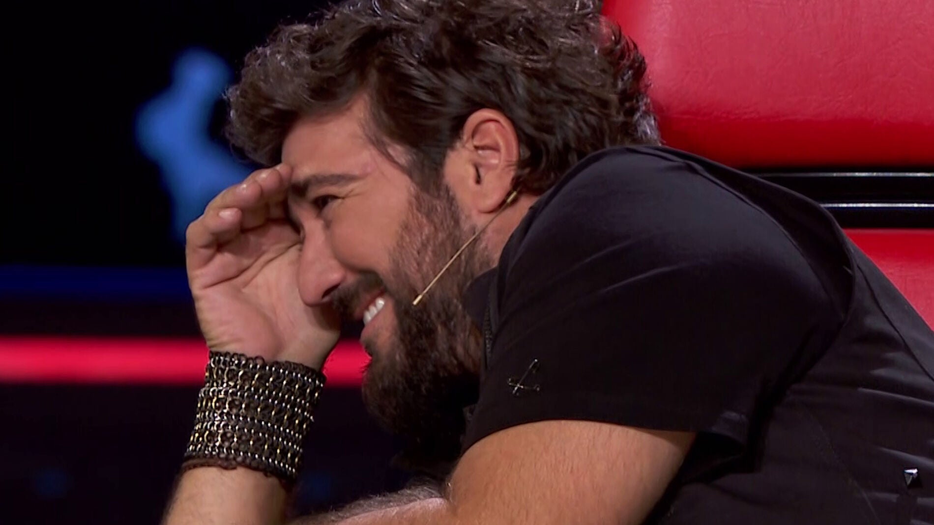 Los despistes de Antonio Orozco desatan las risas de sus compa&ntilde;eros en 'La Voz'