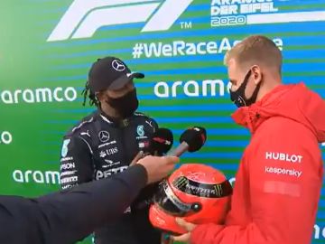 La emotiva sorpresa de Mick Schumacher a Hamilton después de que igualase el récord de 91 victorias de su padre