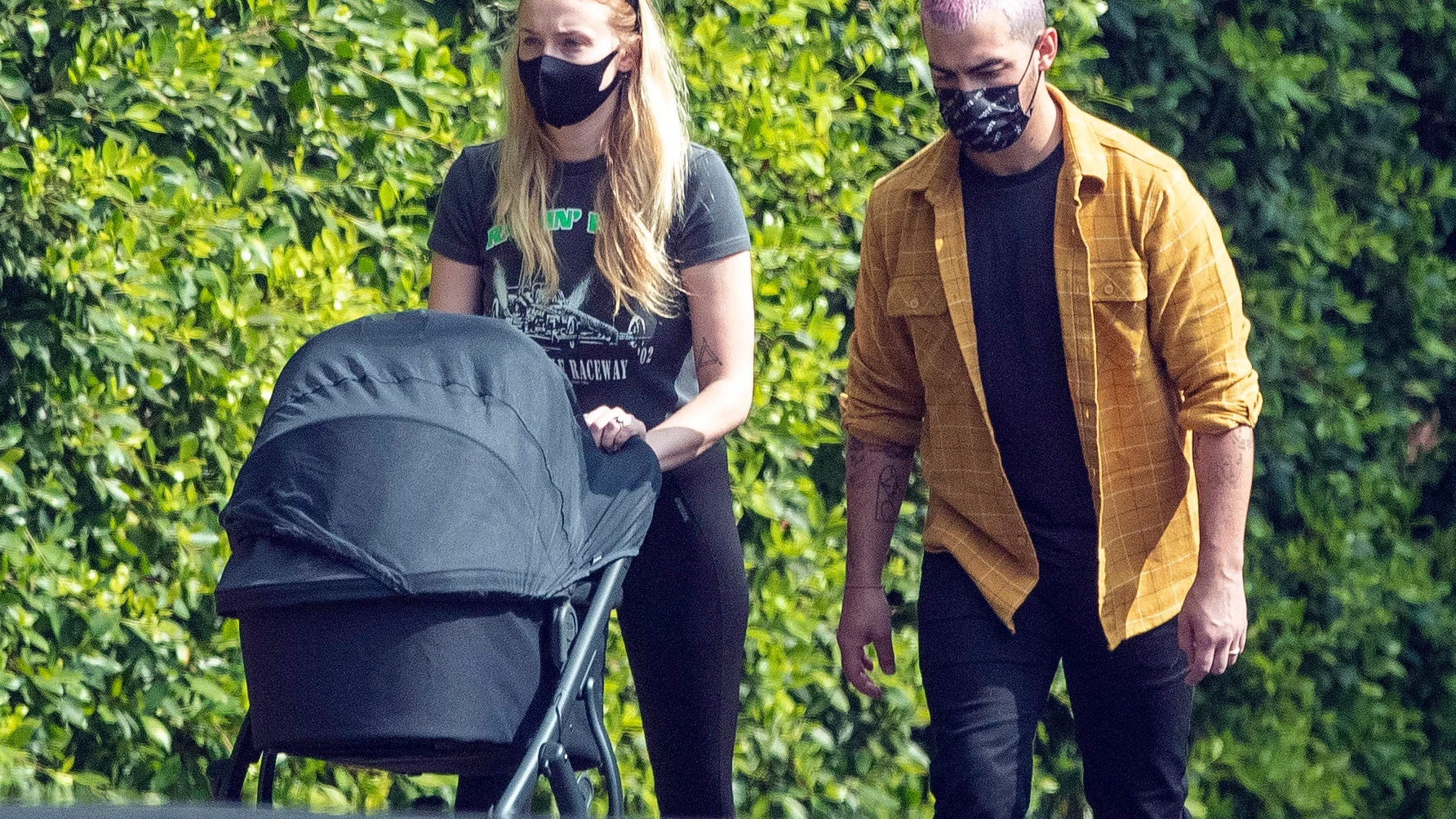 El paseo familiar de Sophie Turner y Joe Jonas Junto a su bebé