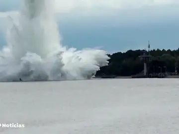 Polonia explota de manera controlada una bomba de la Segunda Guerra Mundial de cinco toneladas Polonia explota de manera controlada una bomba de la Segunda Guerra Mundial de cinco toneladas