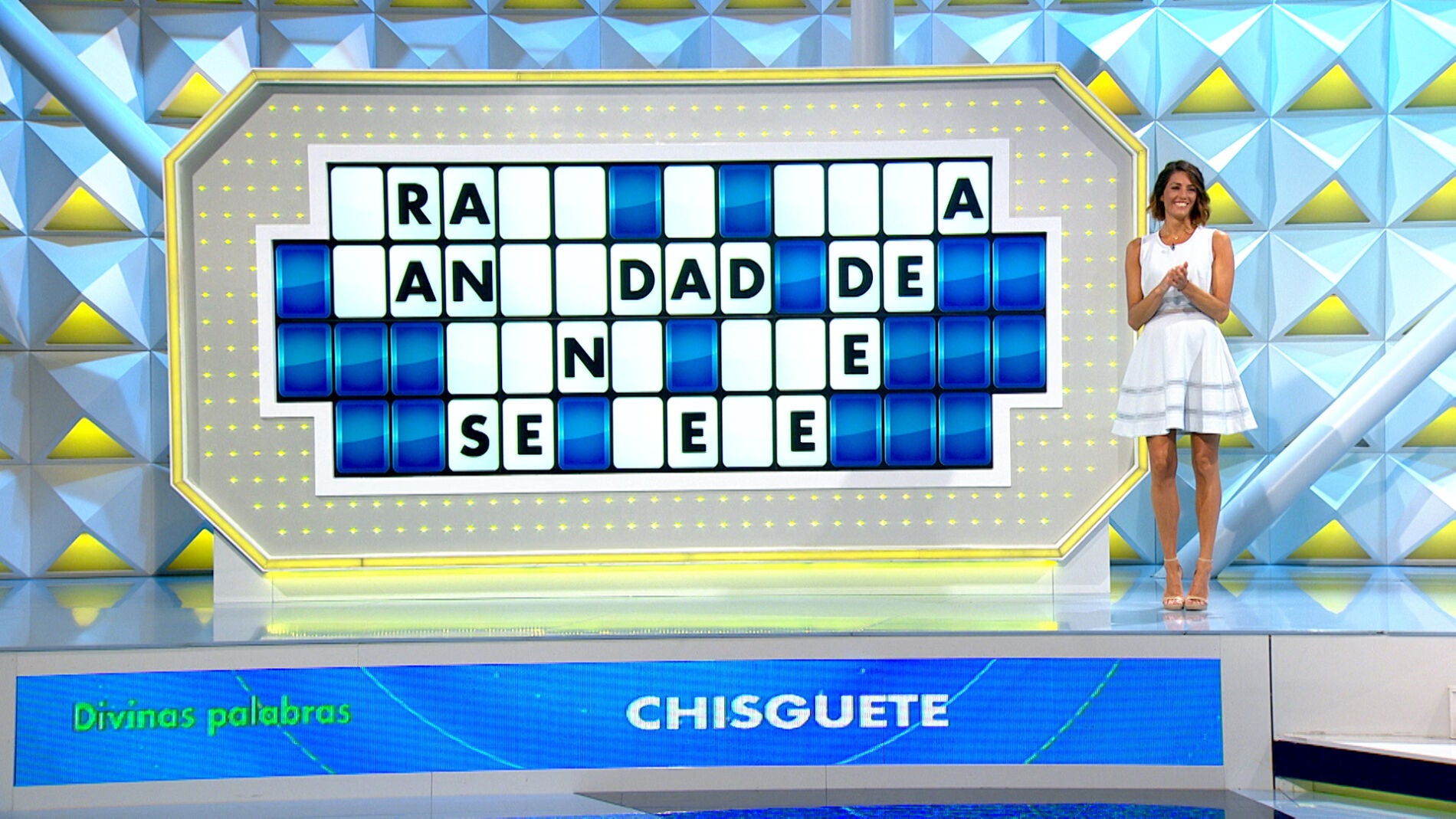 &iquest;Qu&eacute; es un &lsquo;chisguete&rsquo;? Paula resuelve el panel donde se explica su significado 
