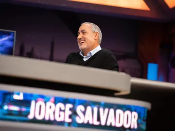 Jorge Salvador y su historia de 'El Hormiguero 3.0' realizado en Chile: "He estado con Pamela Anderson en una habitación de hotel recién salida de la ducha en albornoz" Jorge Salvador y su historia de 'El Hormiguero 3.0' realizado en Chile: "He estado con Pamela Anderson en una habitación de hotel recién salida de la ducha en albornoz"