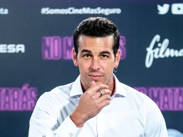 Un seductor Mario Casas en la presentación de su nueva película Un seductor Mario Casas en la presentación de su nueva película