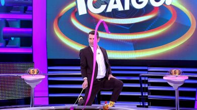 Las curiosas consecuencias de la afición de Arturo Valls por la gimnasia rítmica en ‘¡Ahora caigo!’
