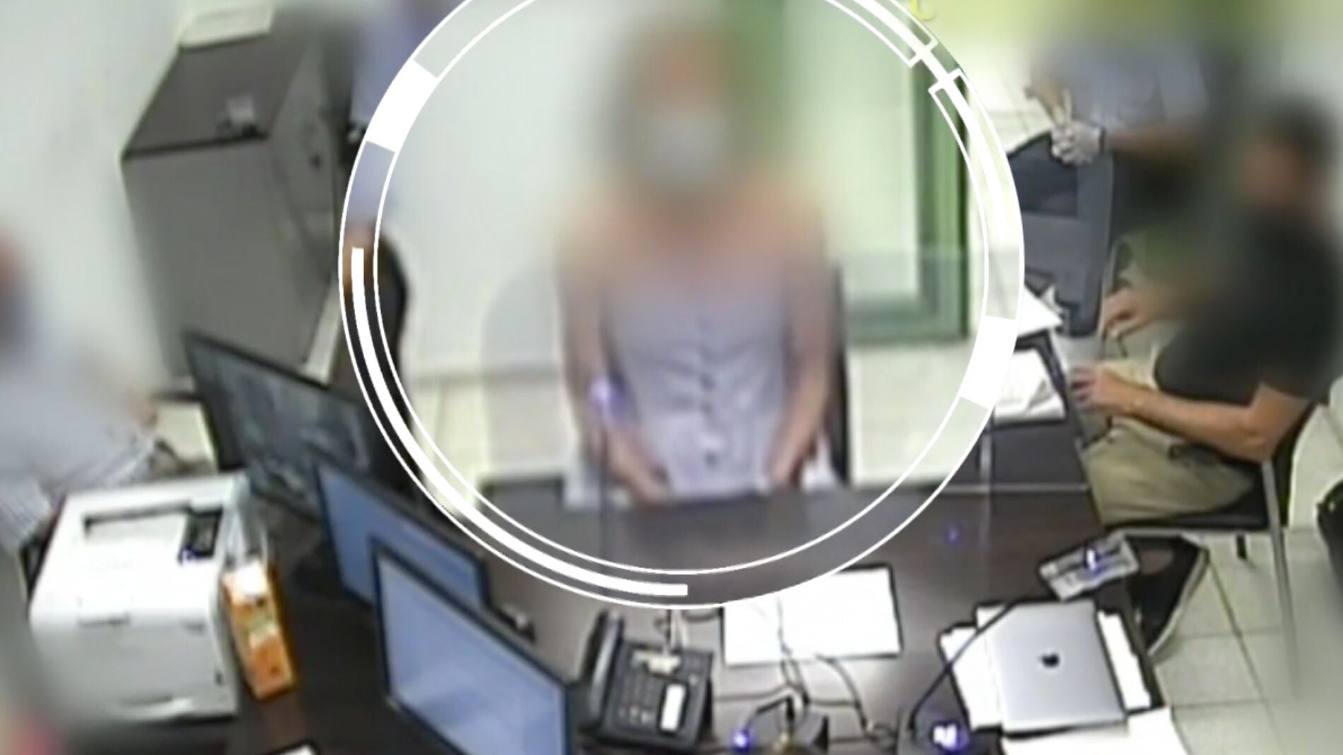 Caso Mainat, declaración ante el juez de la mujer, Ángela