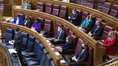 Durísimo ririrrafe entre Salvador Illa y Echaniz del PP: "Odian Madrid y odian España, es la marioneta del presidente, dimita" Durísimo ririrrafe entre Salvador Illa y Echaniz del PP: "Odian Madrid y odian España, es la marioneta del presidente, dimita"
