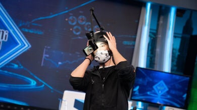 ¡Lo nunca visto! Marron enseña el movimiento más desconocido del ojo humano