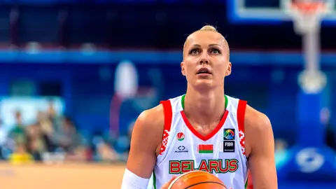 La jugadora de baloncesto Yelena Levchenko durante un partido disputado con la selección de Bielorrusia La jugadora de baloncesto Yelena Levchenko durante un partido disputado con la selección de Bielorrusia