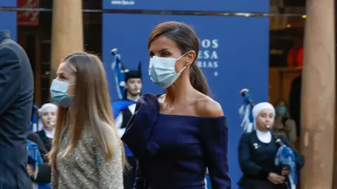 La reina Letizia y su hija, la princesa Leonor La reina Letizia y su hija, la princesa Leonor
