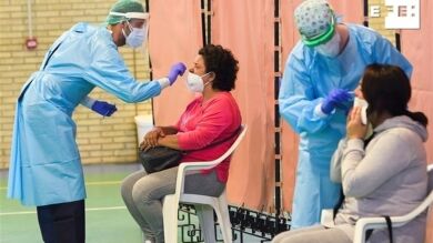 Andalucía marca un récord de contagios y roza los 3.000 positivos por primera vez en la segunda ola del coronavirus
