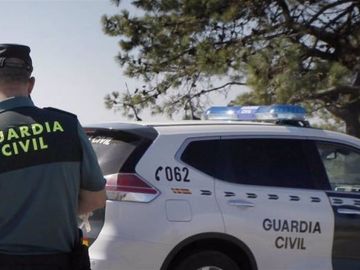 Una patrulla de la Guardia Civil