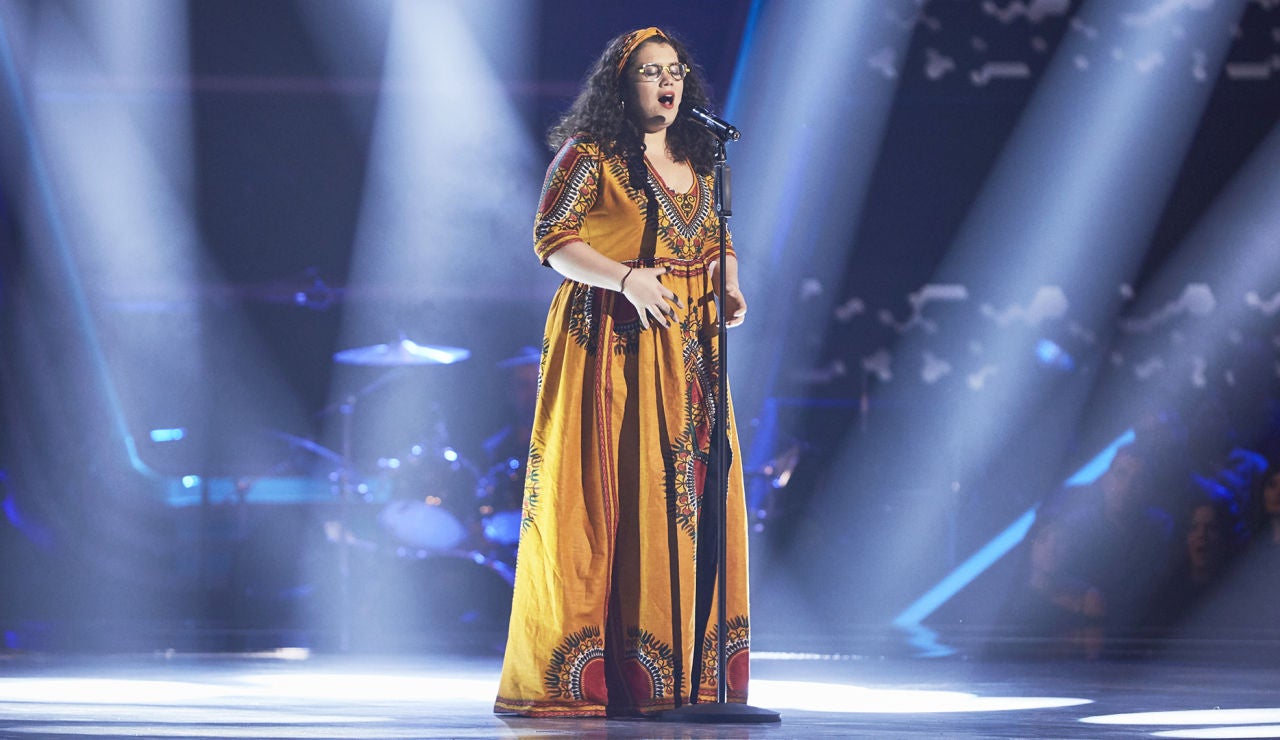 Actuaci&oacute;n Julia Moya