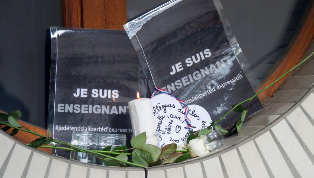 Homenajes al profesor asesinado en París por un joven checheno