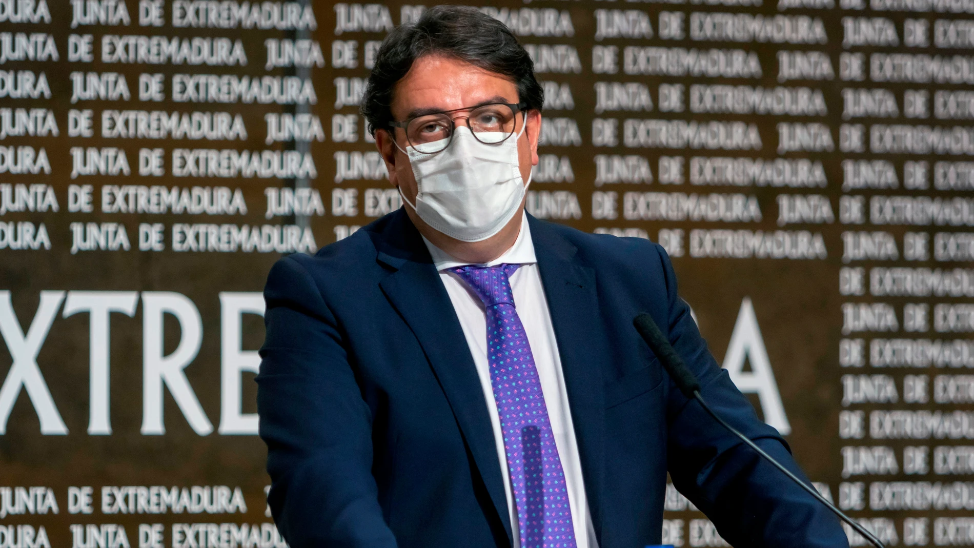 El vicepresidente segundo de la Junta de Extremadura y consejero de Sanidad, José María Vergeles El vicepresidente segundo de la Junta de Extremadura y consejero de Sanidad, José María Vergeles