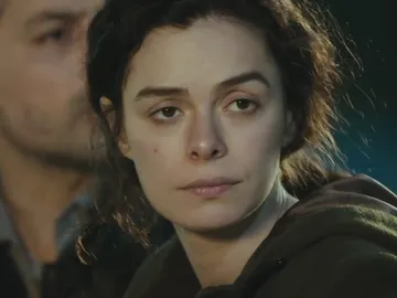 Bahar, protagonista de 'Mujer' Bahar, protagonista de 'Mujer'