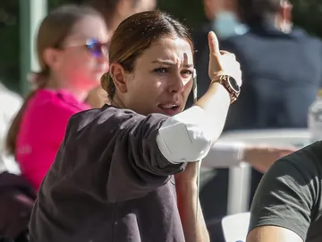 Blanca Suárez durante su quedada con amigos Blanca Suárez durante su quedada con amigos