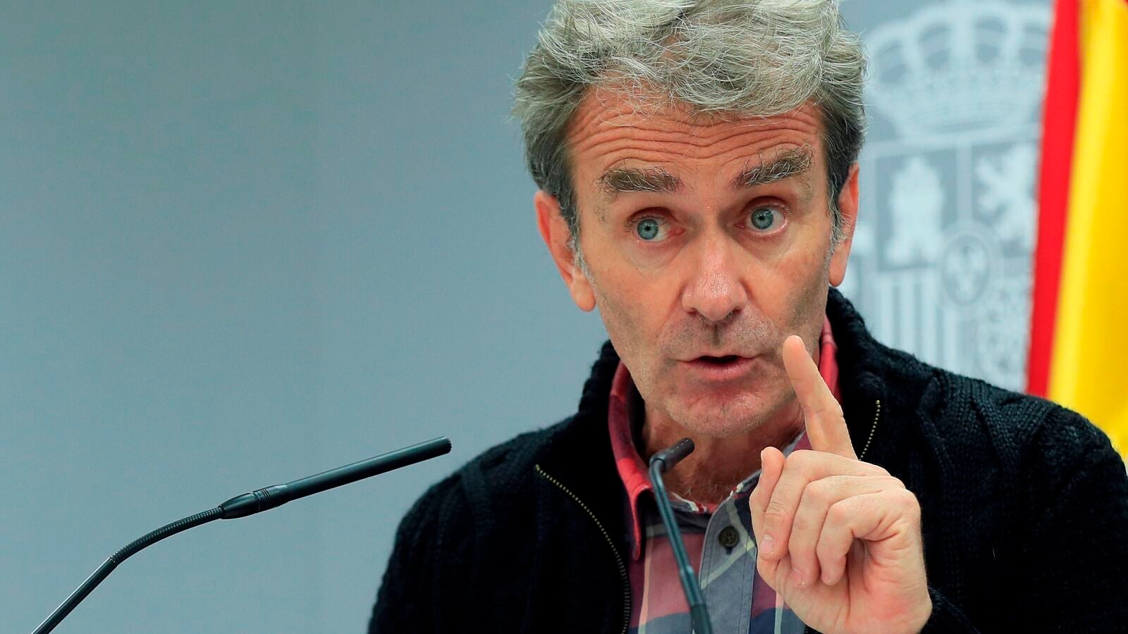 Exigen que Fernando Simón pida 