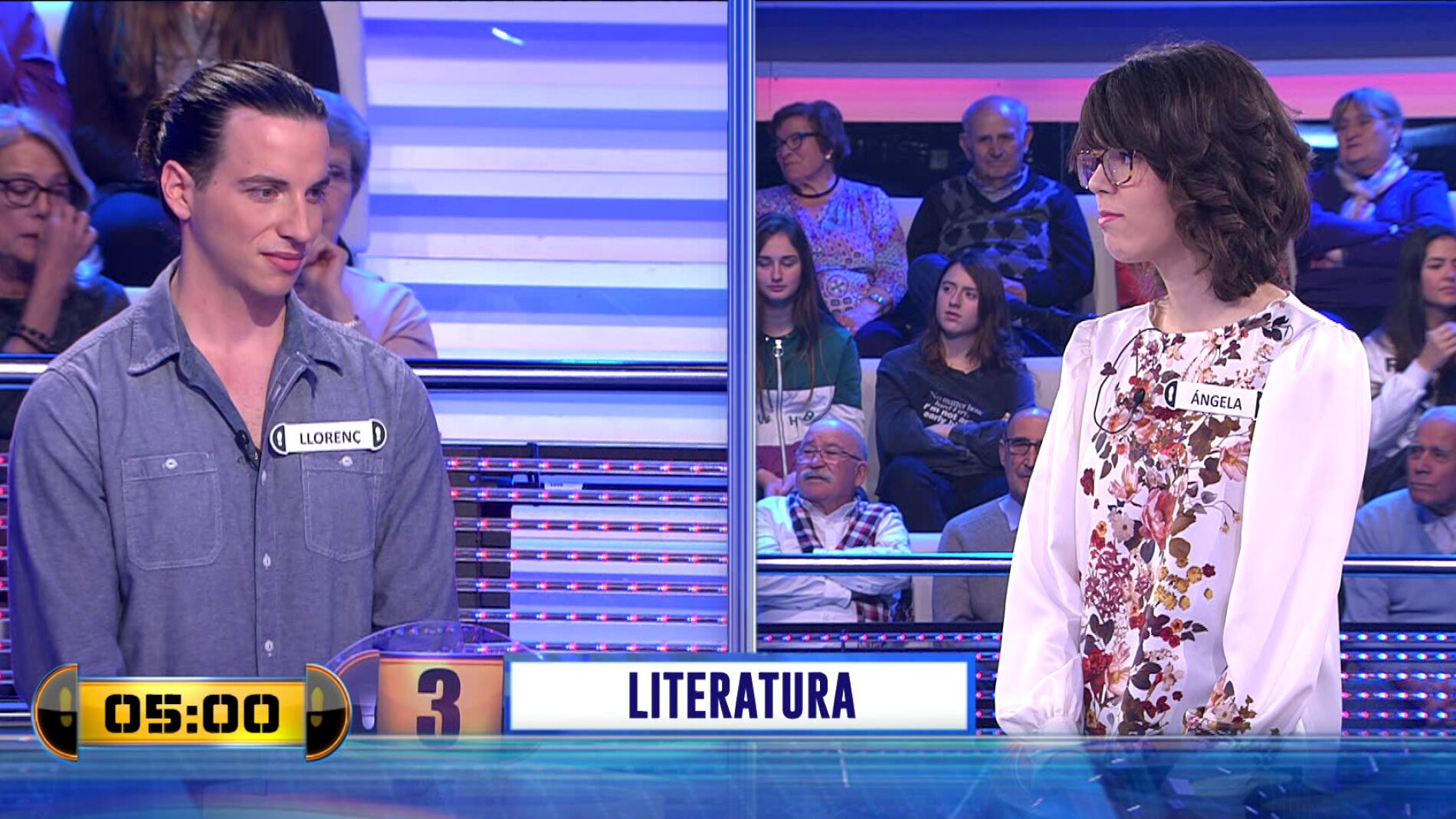 ¿Caerías por la trampilla? Este 'Adivina' sobre literatura se resuelve tras la última pista en '¡Ahora caigo!'